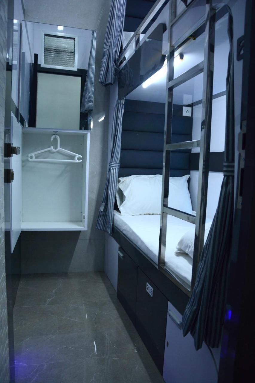 Ocean Dormitory Bombay Eksteriør billede