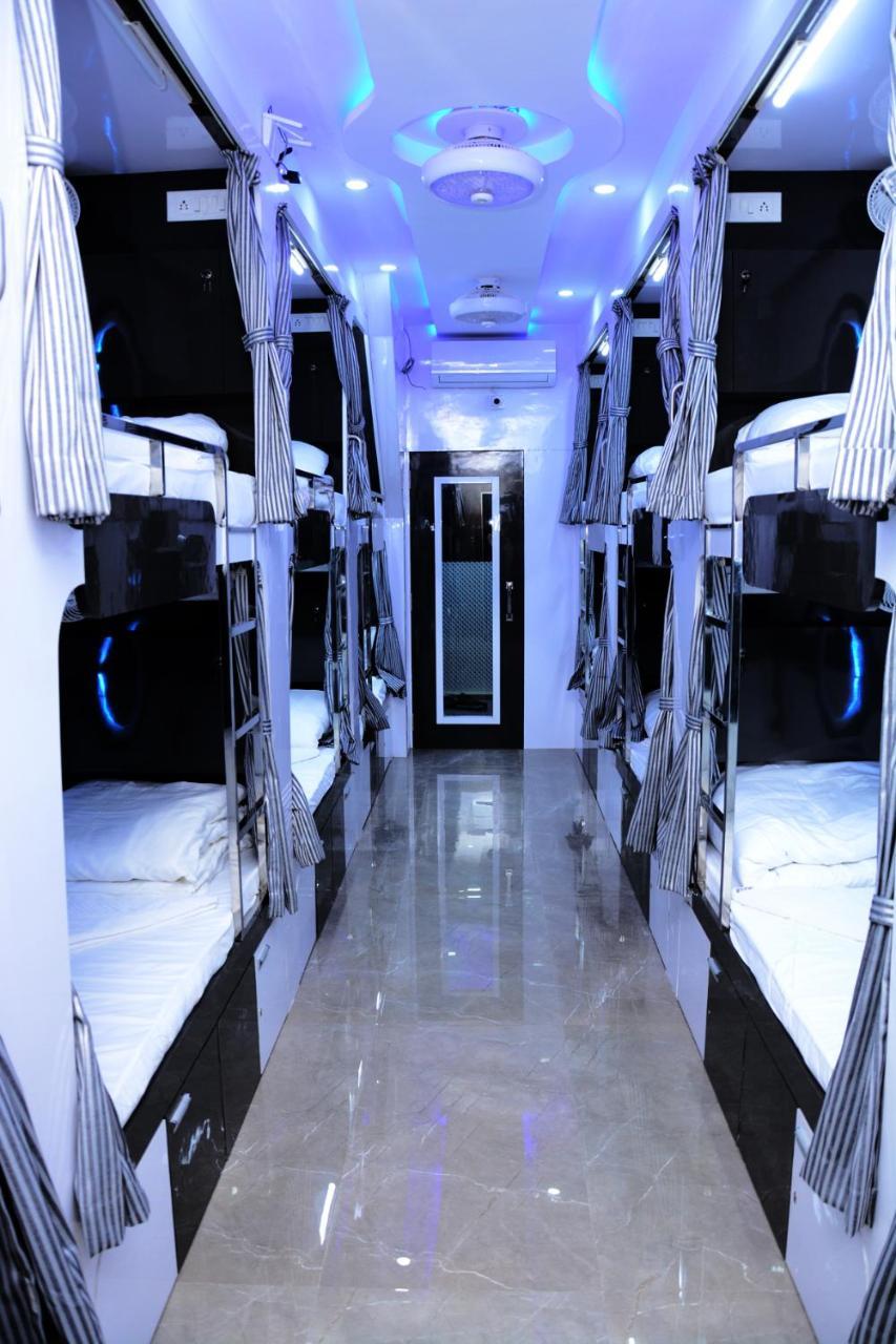 Ocean Dormitory Bombay Eksteriør billede